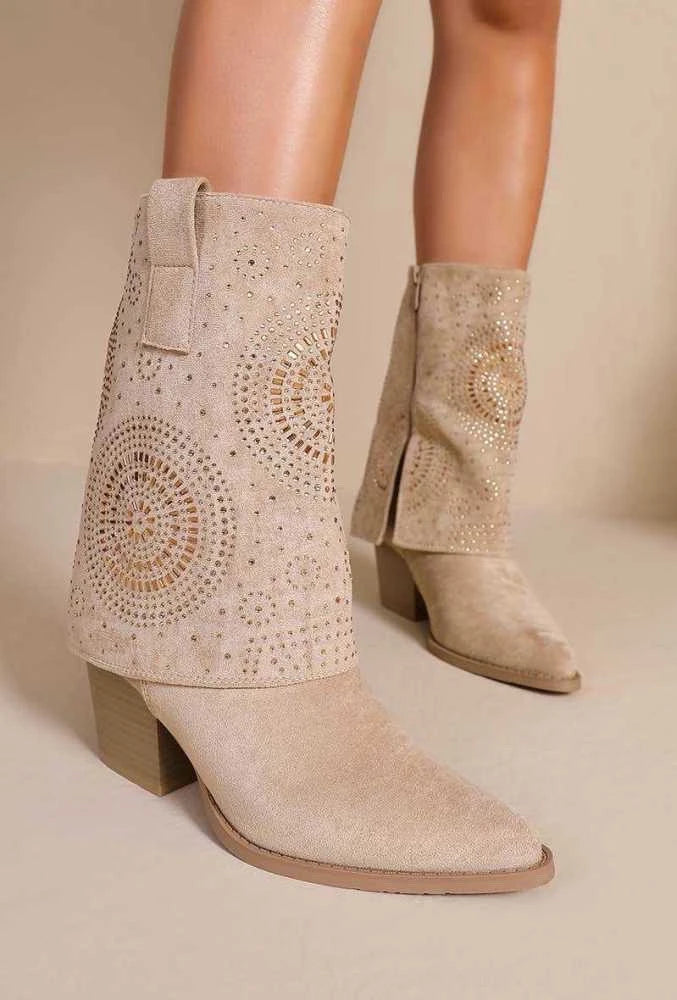 BOTTE A TALONS CARRÉE MONTANTE A REVERS AVEC DES STRASS, BOTTES, Uncategorized, SHANI BEAUTY COLLECTION